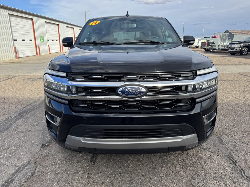 2024 Ford Expedition Image 3