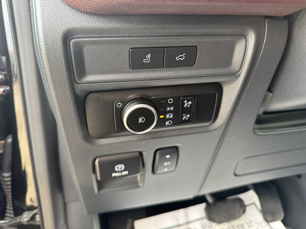 2024 Ford Expedition Image 8