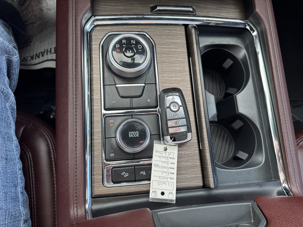2024 Ford Expedition Image 10