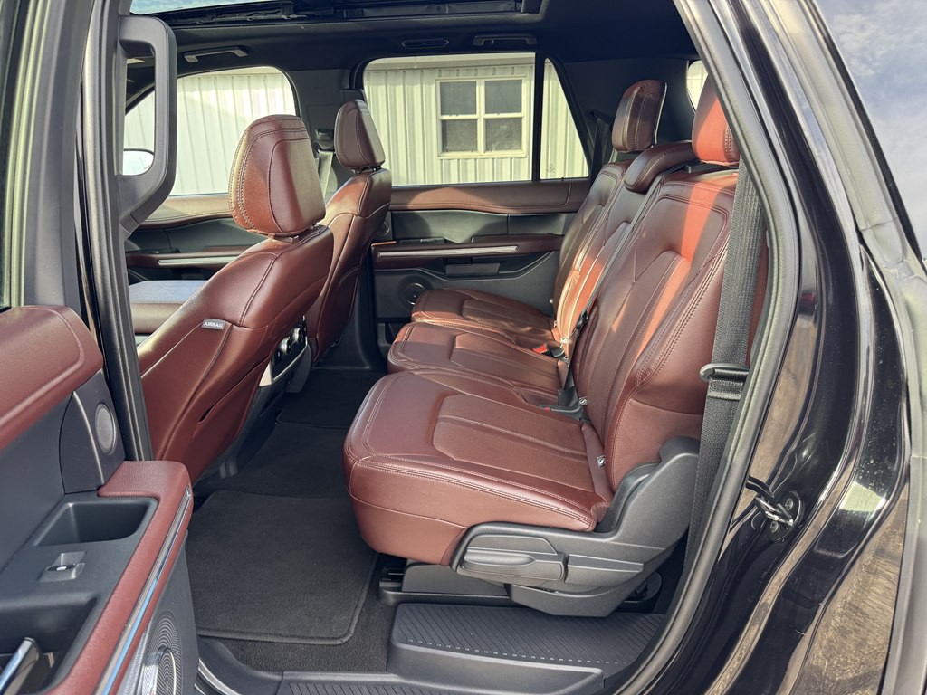 2024 Ford Expedition Image 13