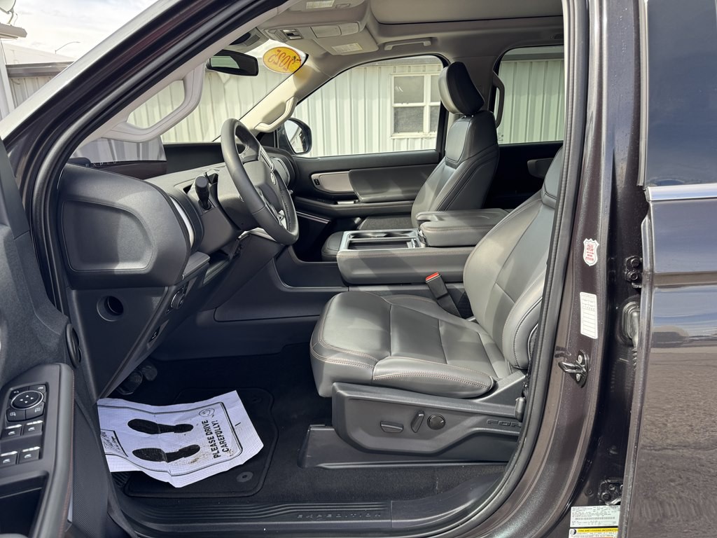 2025 Ford Expedition Image 5
