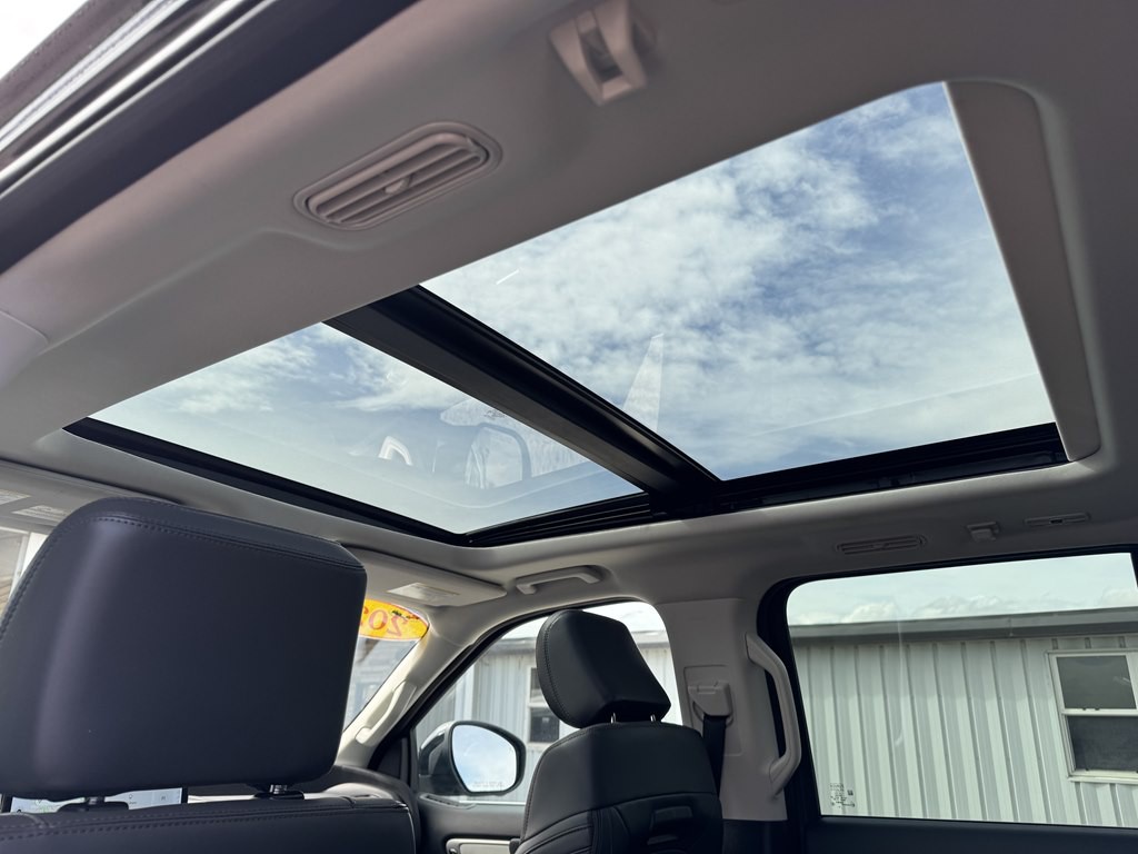 2025 Ford Expedition Image 16