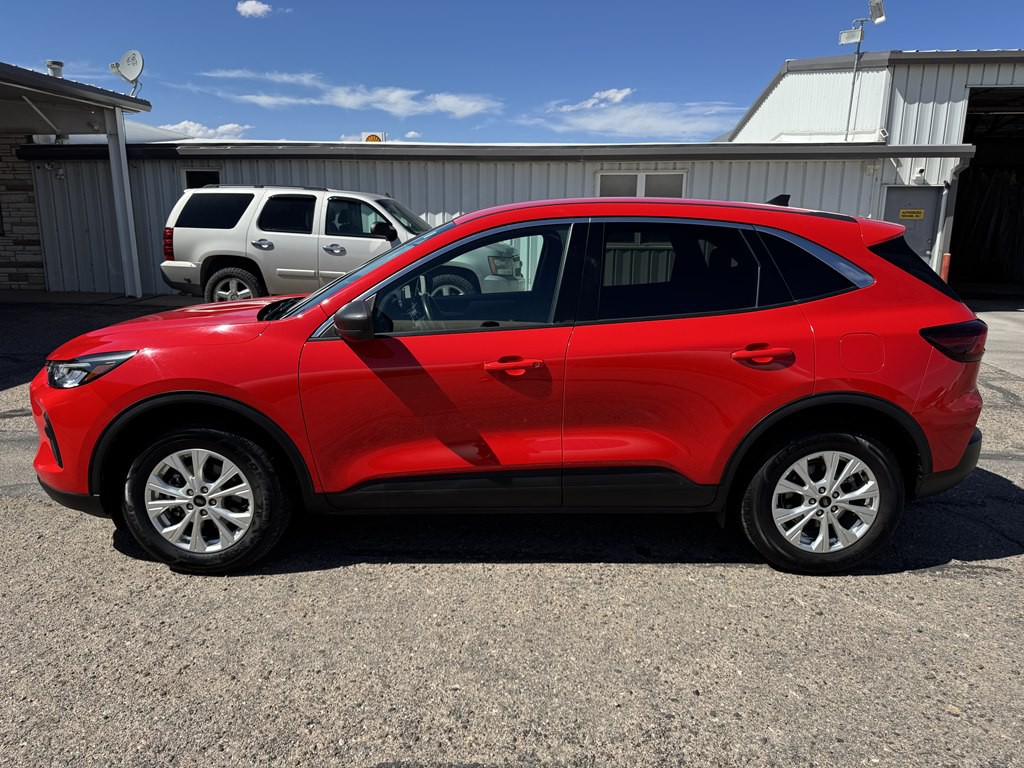 2024 Ford Escape Image 3