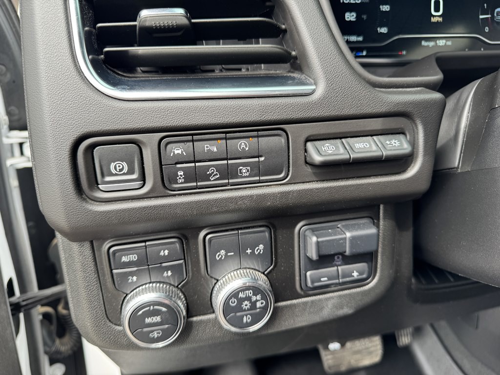 2024 GMC Yukon Image 7