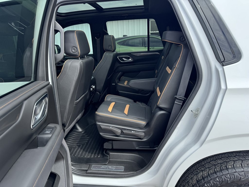 2024 GMC Yukon Image 14