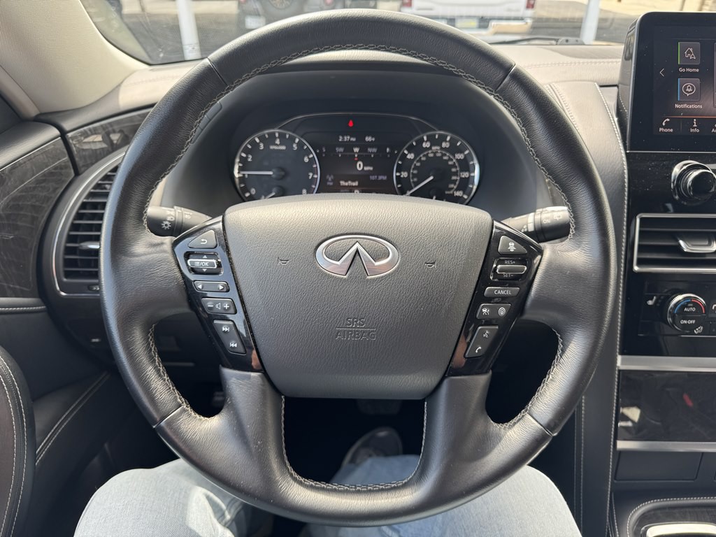 2024 INFINITI QX80 Image 8