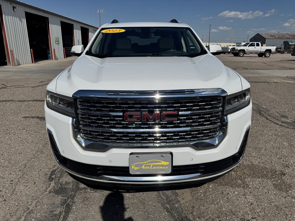 2023 GMC Acadia Image 2