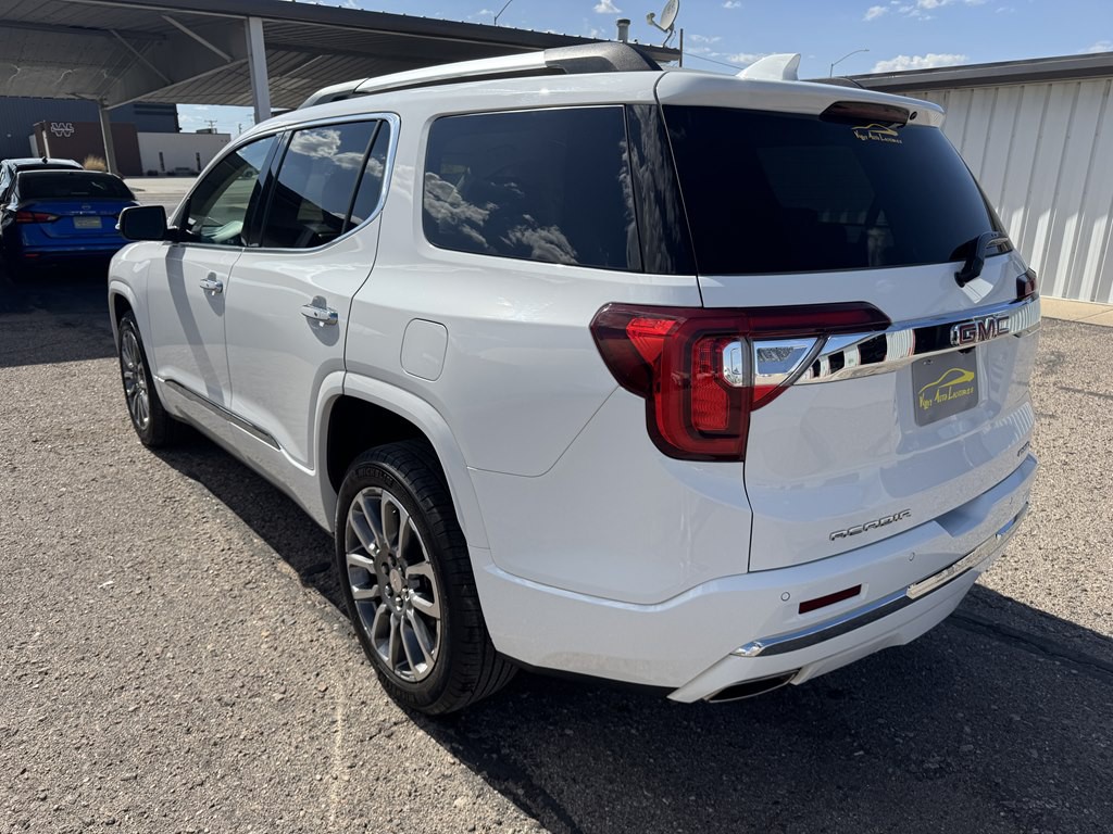 2023 GMC Acadia Image 16