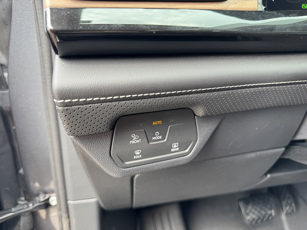 2025 Volkswagen Atlas Image 28