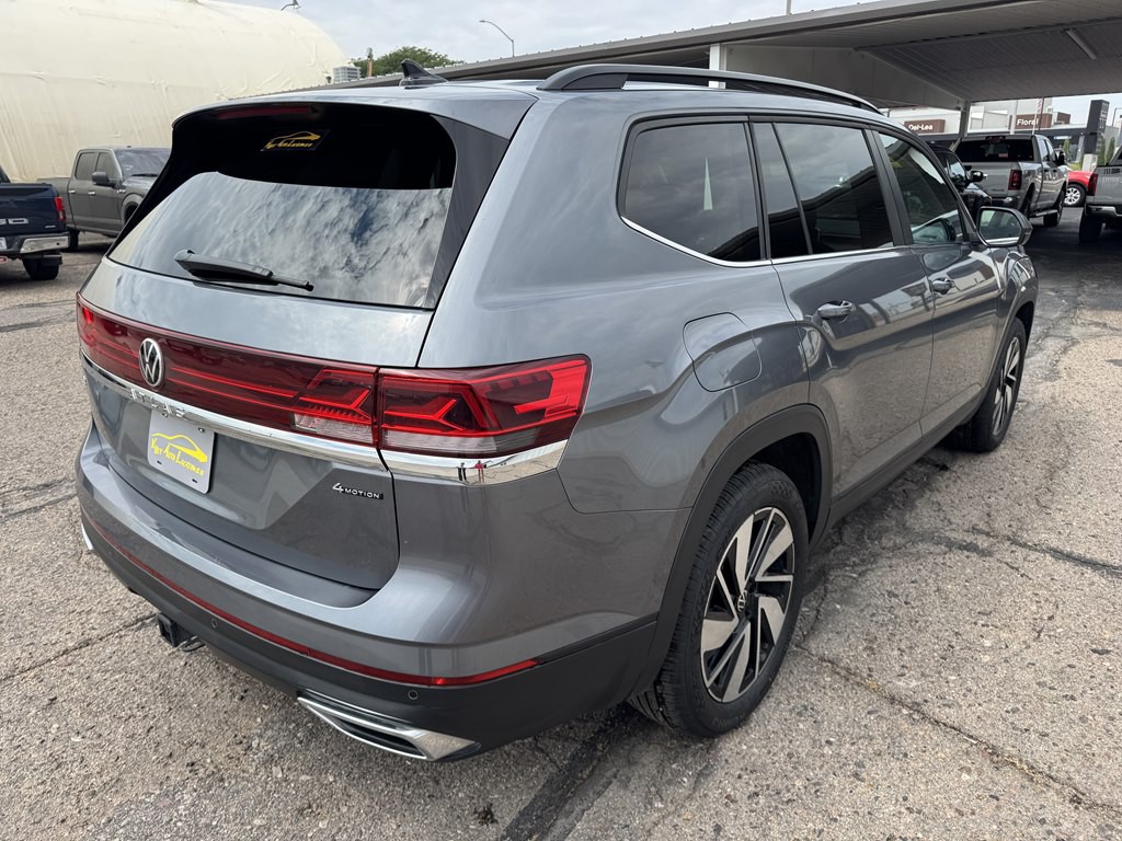 2025 Volkswagen Atlas Image 40