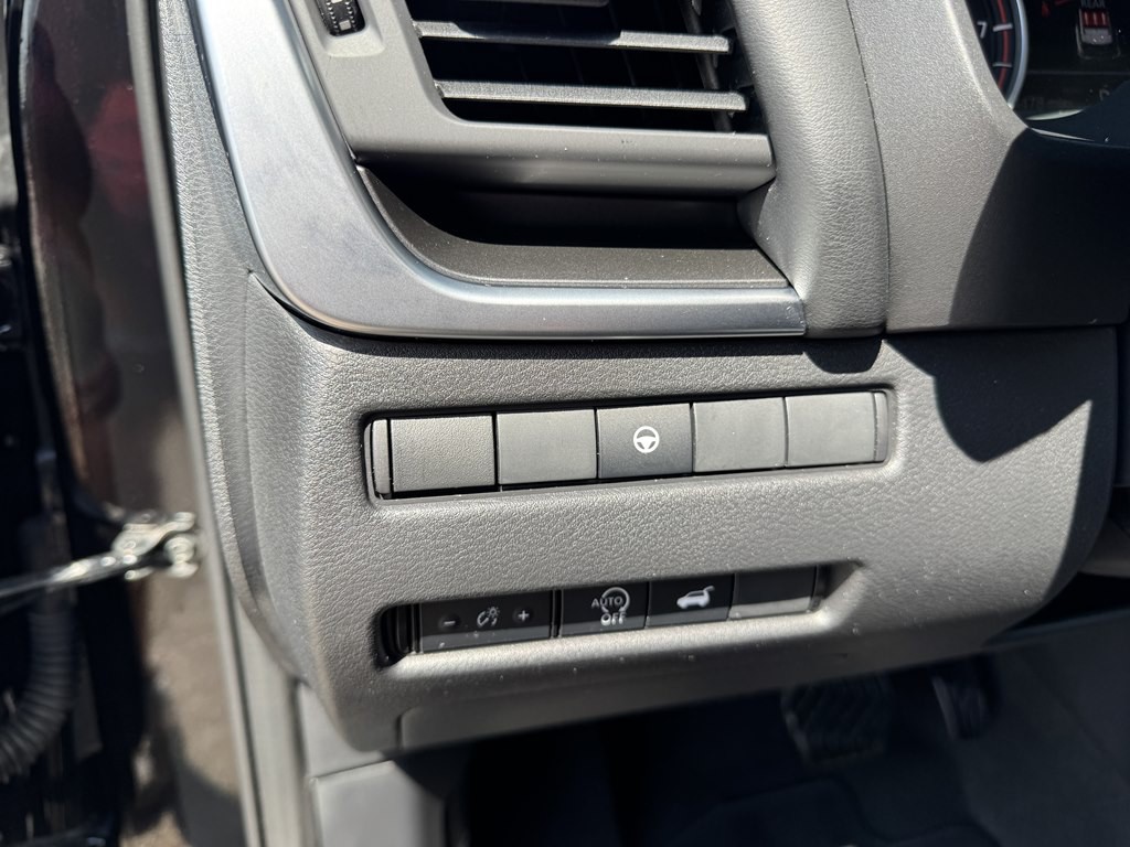 2023 Nissan Rogue Image 7