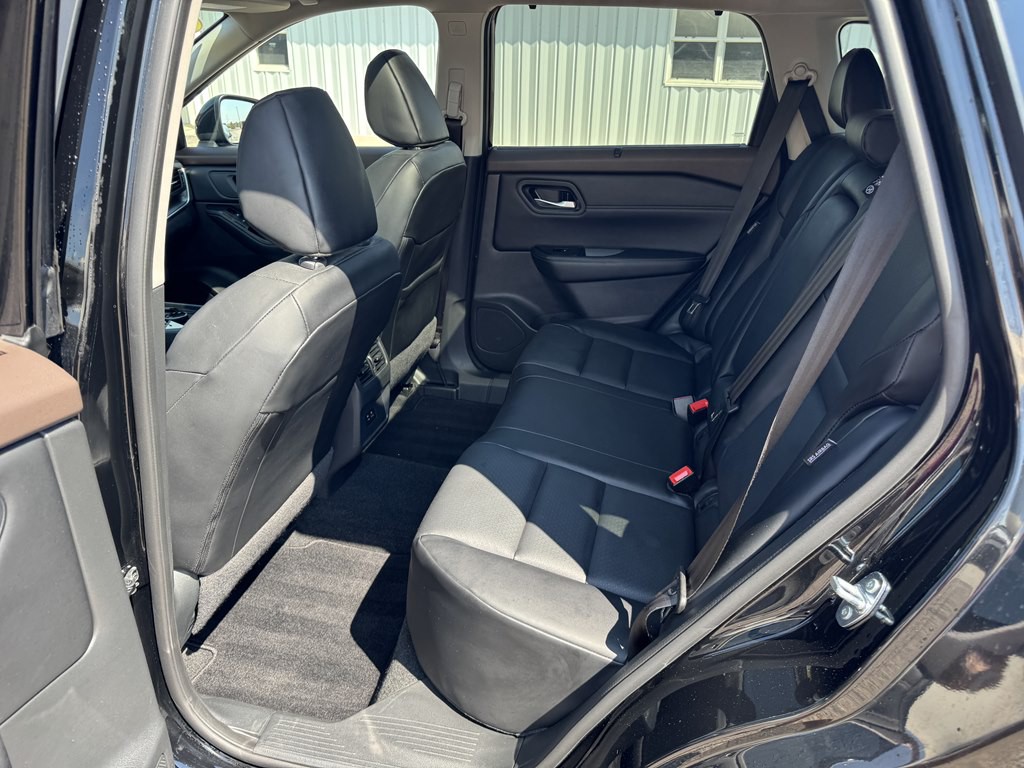 2023 Nissan Rogue Image 12