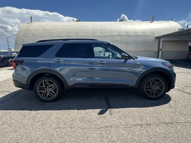 2025 Ford Explorer Image 17