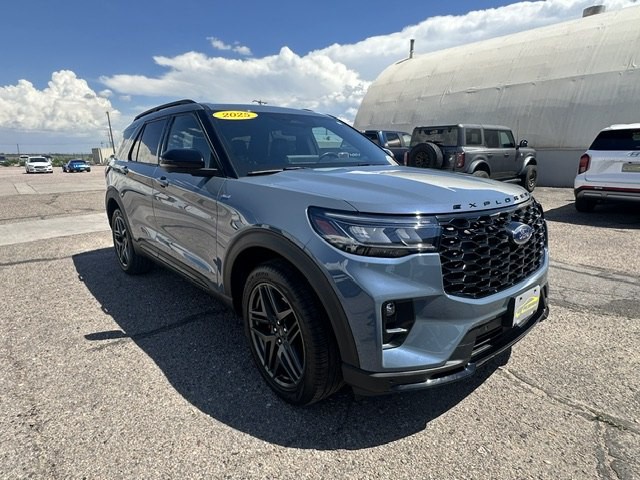 2025 Ford Explorer Image 18