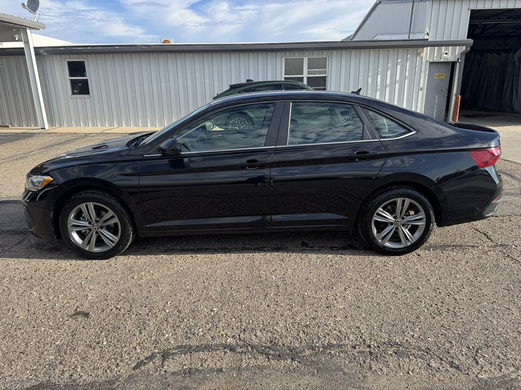 2024 Volkswagen Jetta Image 3
