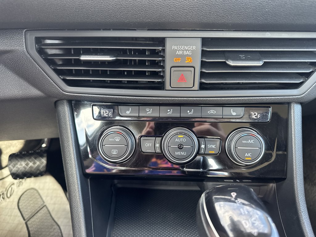 2024 Volkswagen Jetta Image 11