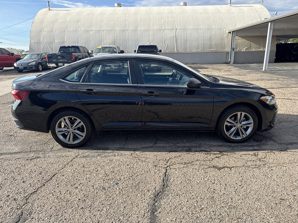 2024 Volkswagen Jetta Image 18