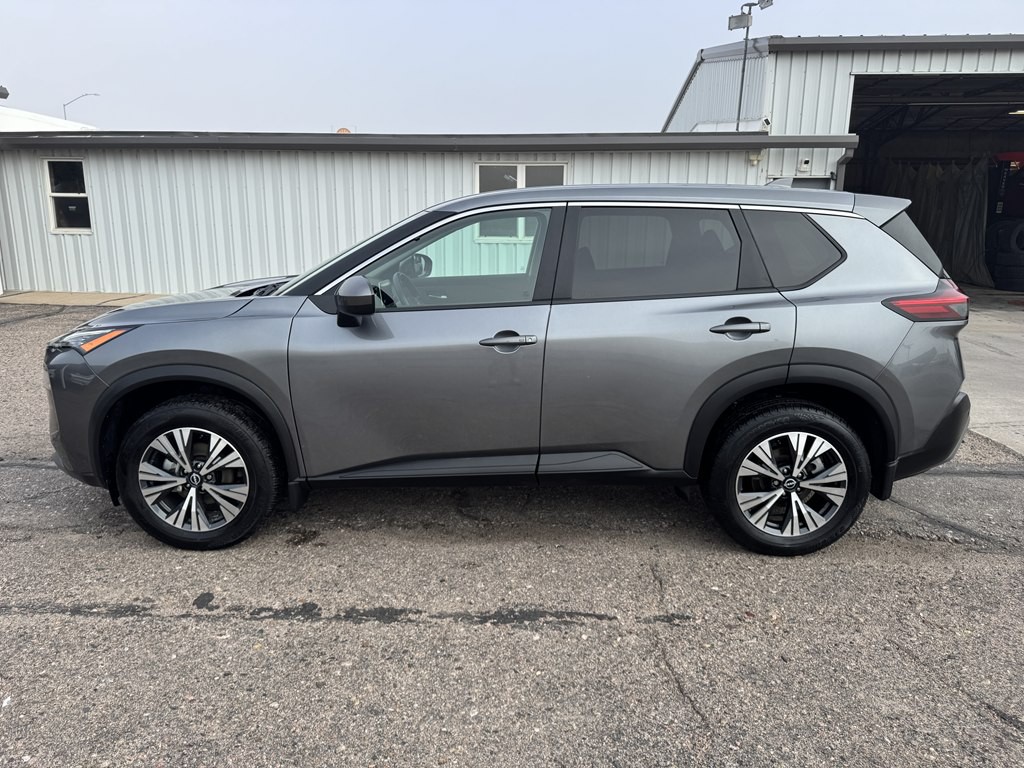2023 Nissan Rogue Image 3