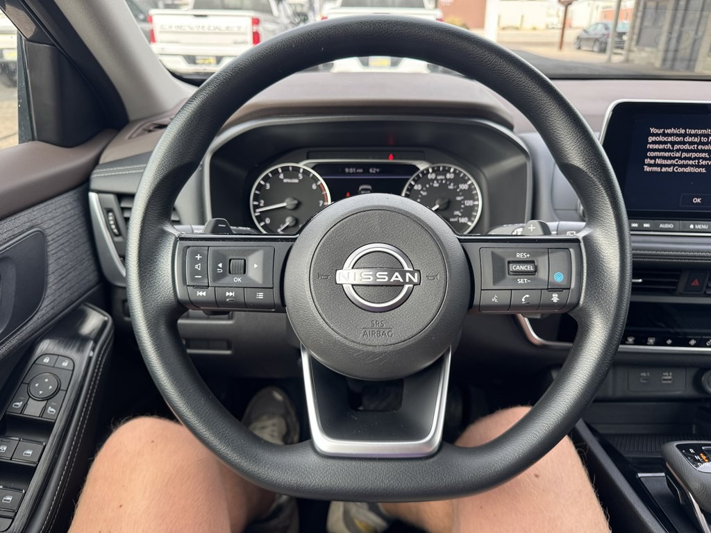 2023 Nissan Rogue Image 8