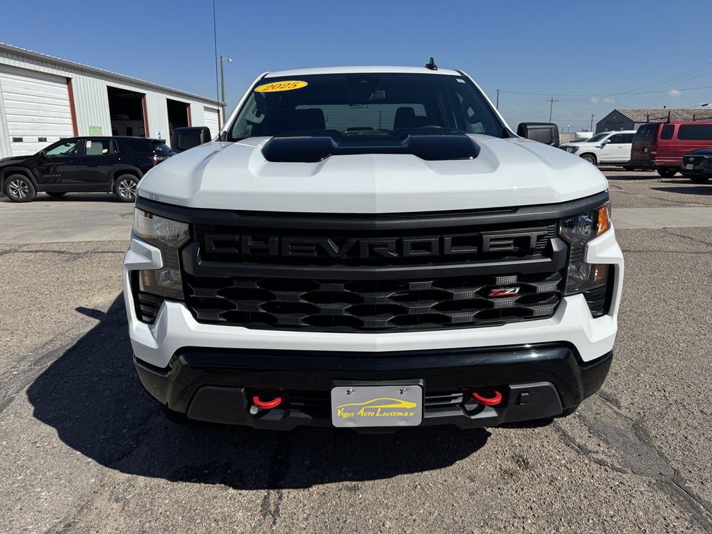 2025 Chevrolet Silverado 1500 Image 2