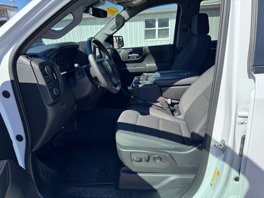 2025 Chevrolet Silverado 1500 Image 5