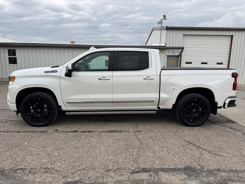 2023 Chevrolet Silverado 1500 Image 3