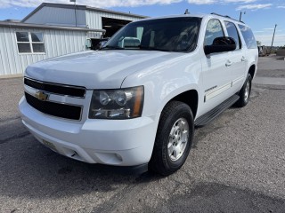 Image for 2012 Chevrolet Suburban 1500 LT ID: 7690238