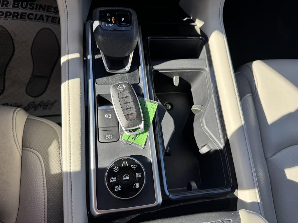 2023 Nissan Pathfinder Image 11