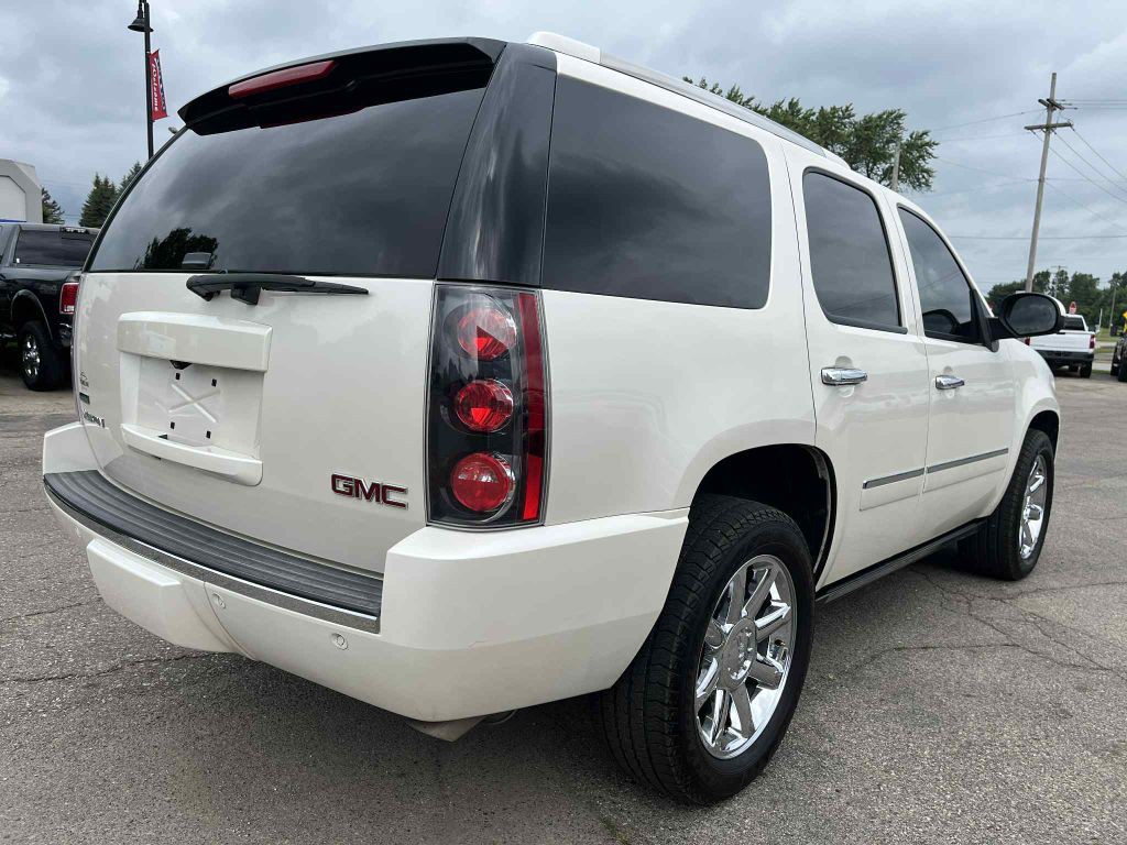 2012 GMC Yukon Image 6