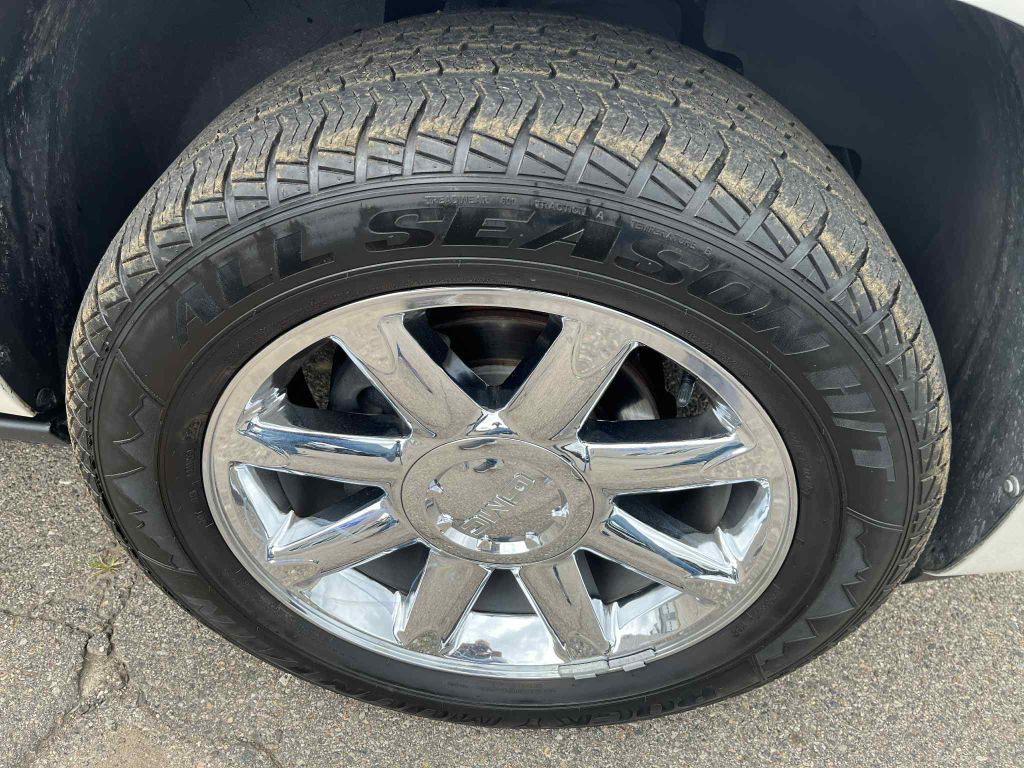 2012 GMC Yukon Image 14