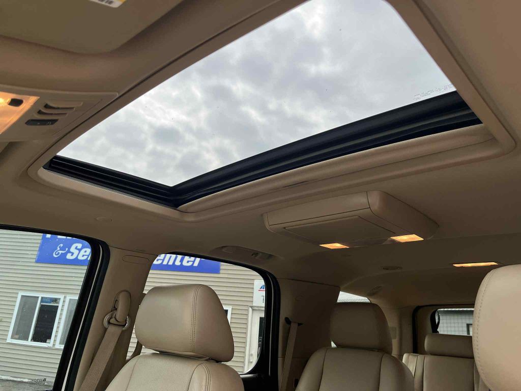 2012 GMC Yukon Image 25