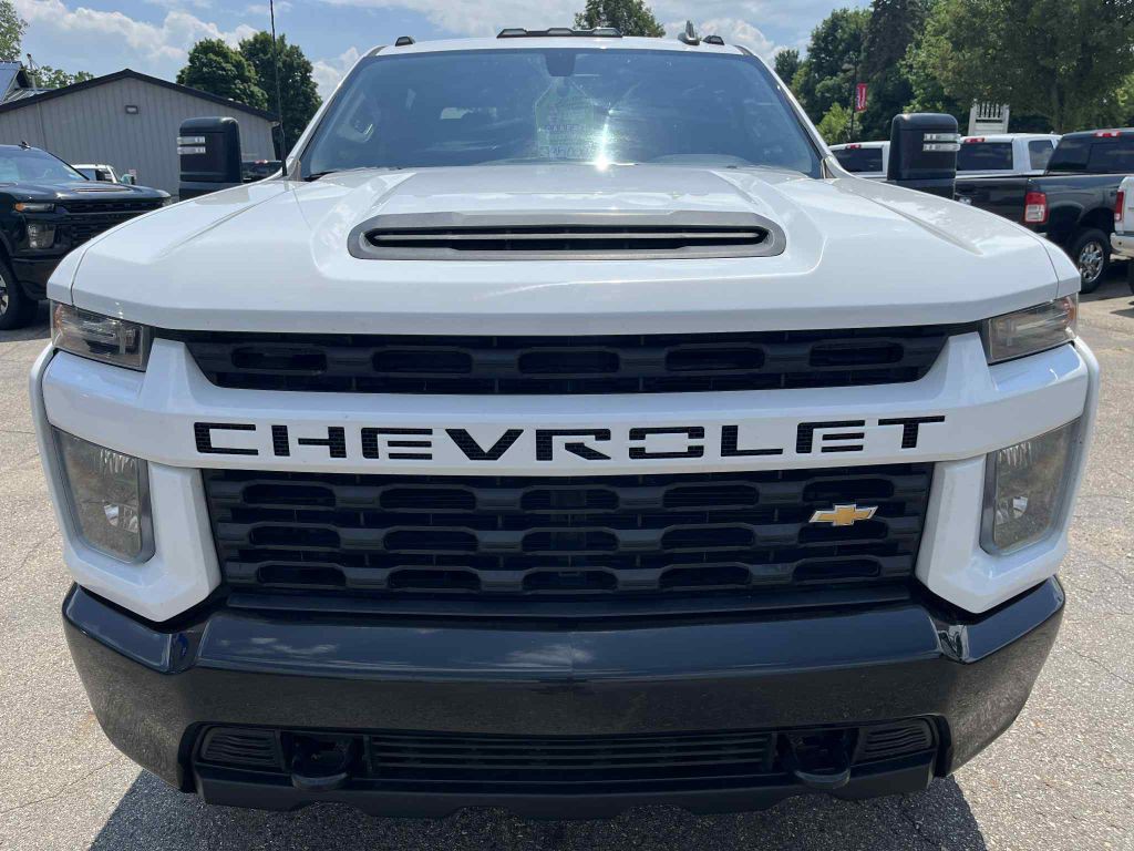 2021 Chevrolet Silverado 1500 Image 3