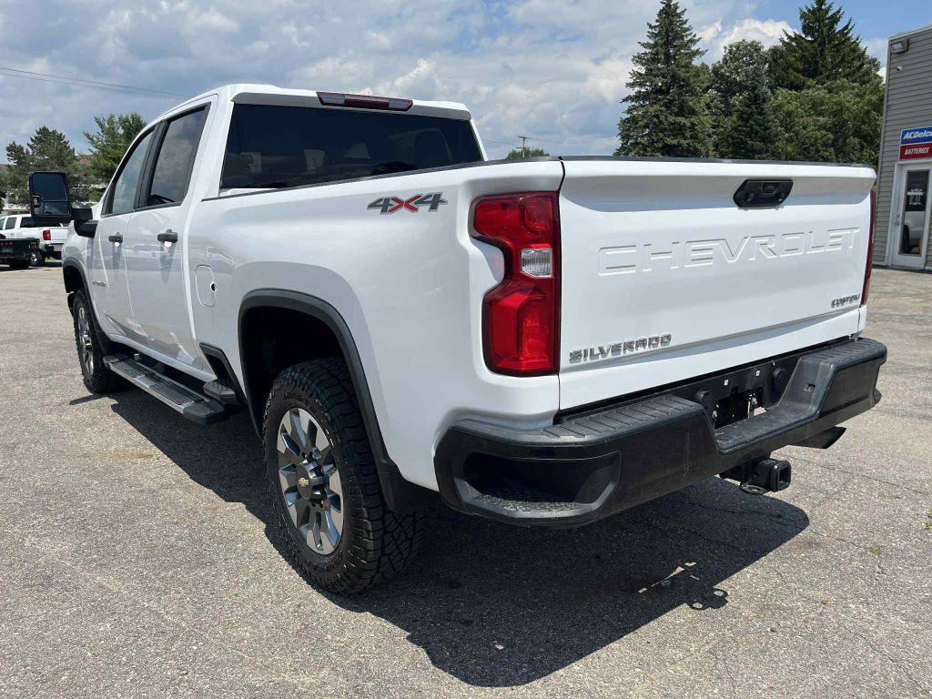 2021 Chevrolet Silverado 1500 Image 9