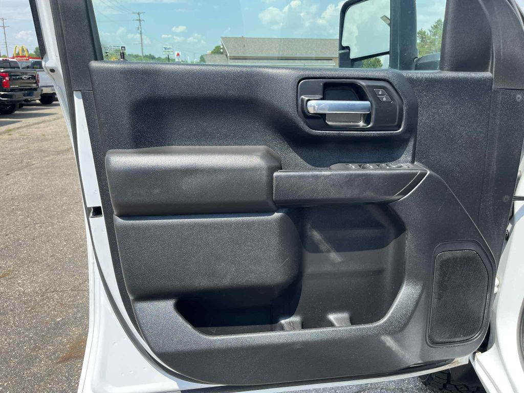 2021 Chevrolet Silverado 1500 Image 18