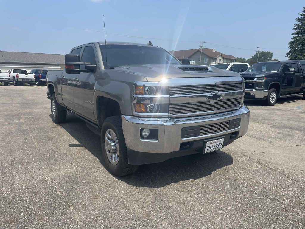 2017 Chevrolet Silverado 1500 Image 4