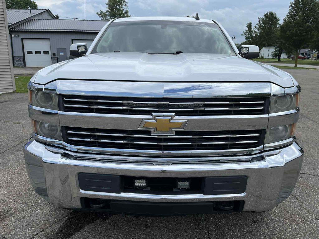 2015 Chevrolet Silverado 1500 Image 3