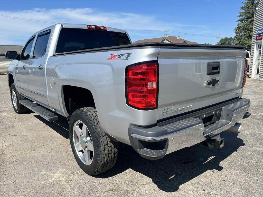 2017 Chevrolet Silverado 1500 Image 10