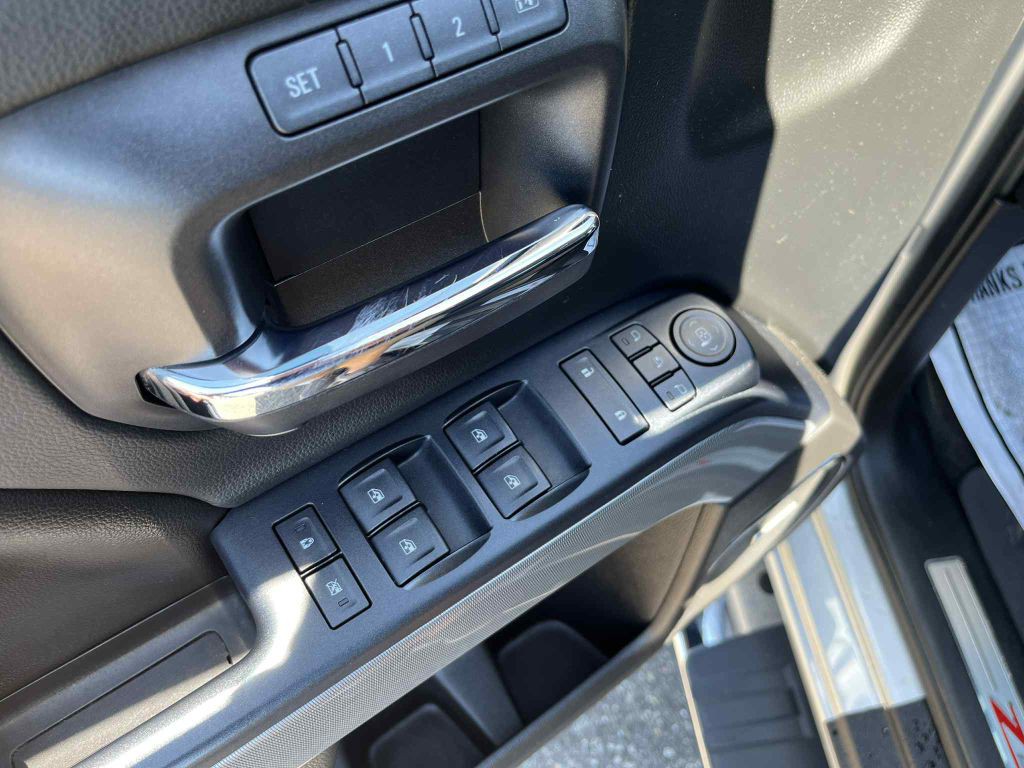 2017 Chevrolet Silverado 1500 Image 22