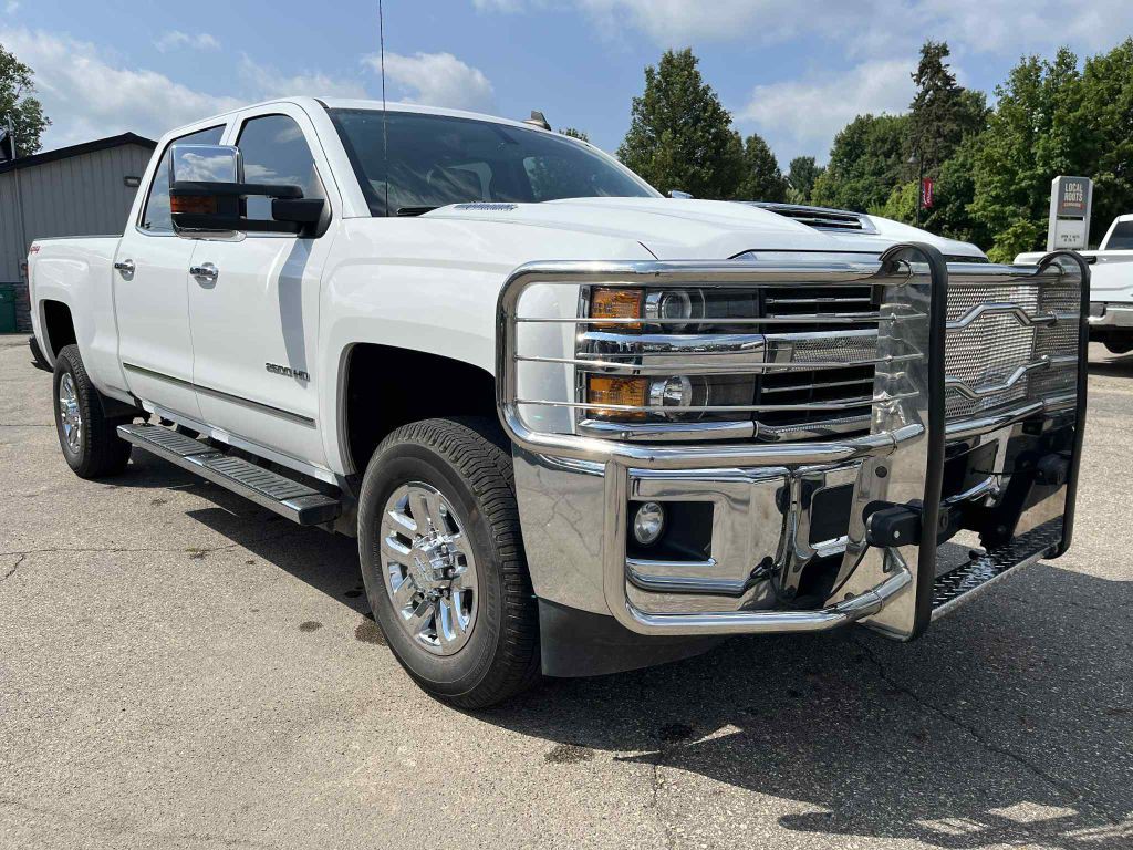 2019 Chevrolet Silverado 1500 Image 4