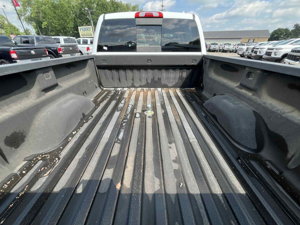 2019 Chevrolet Silverado 1500 Image 7