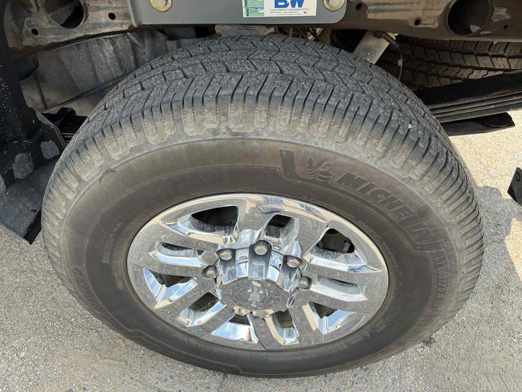 2019 Chevrolet Silverado 1500 Image 16