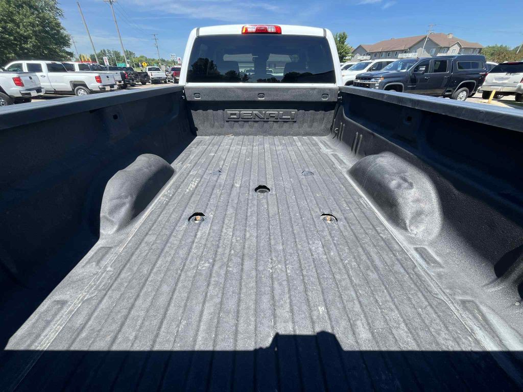 2019 GMC Sierra 3500 Image 8