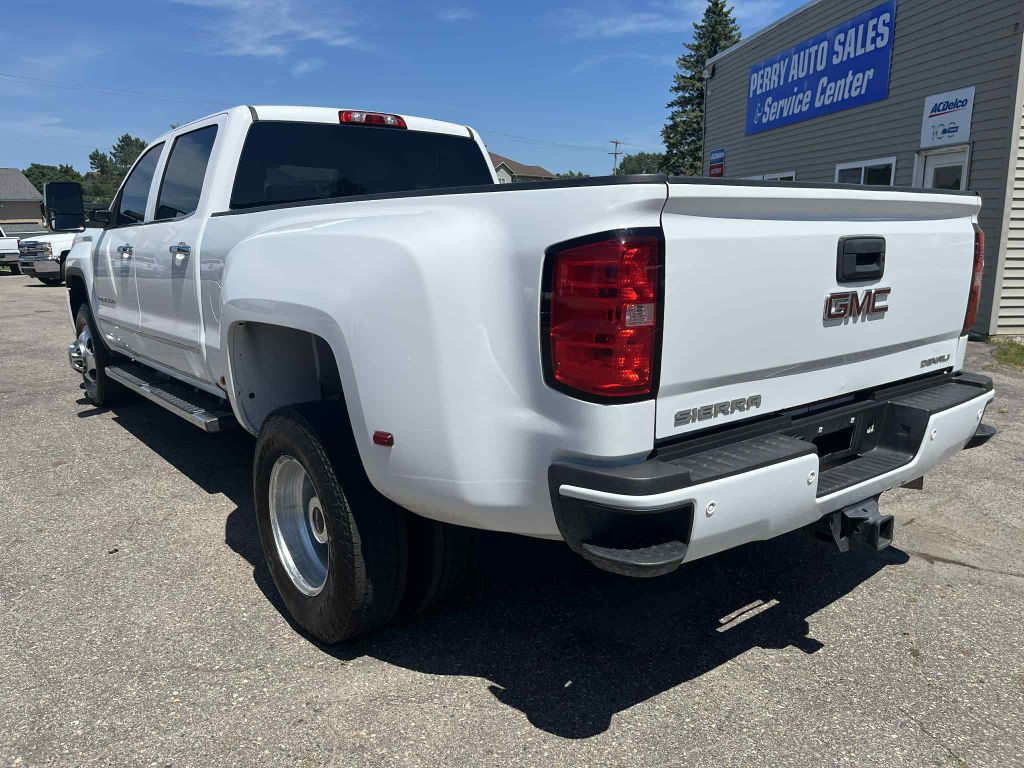 2019 GMC Sierra 3500 Image 9