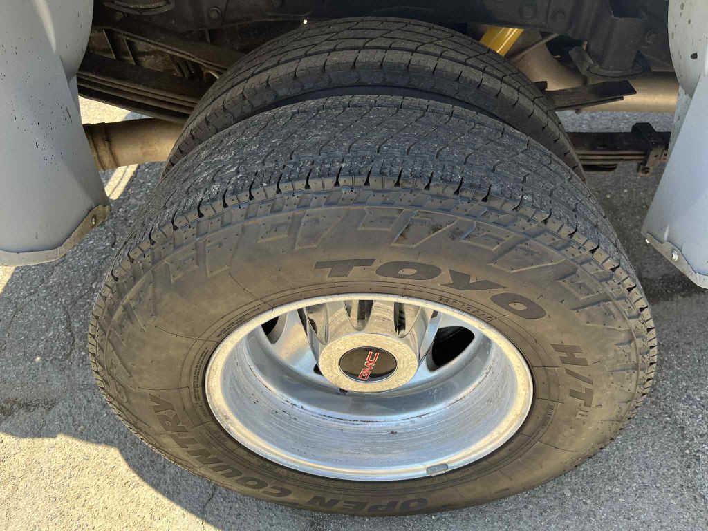 2019 GMC Sierra 3500 Image 14