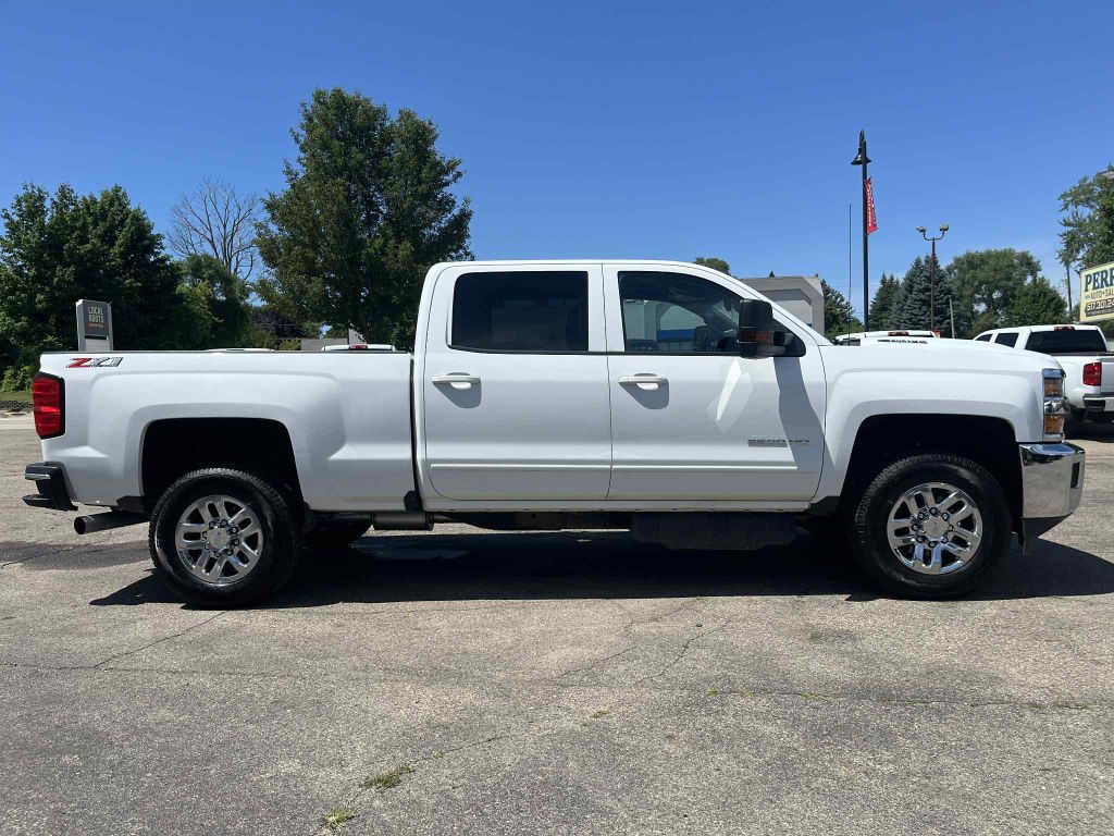 2019 Chevrolet Silverado 1500 Image 5
