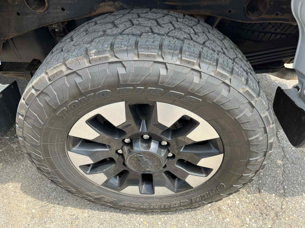 2020 Chevrolet Silverado 1500 Image 12