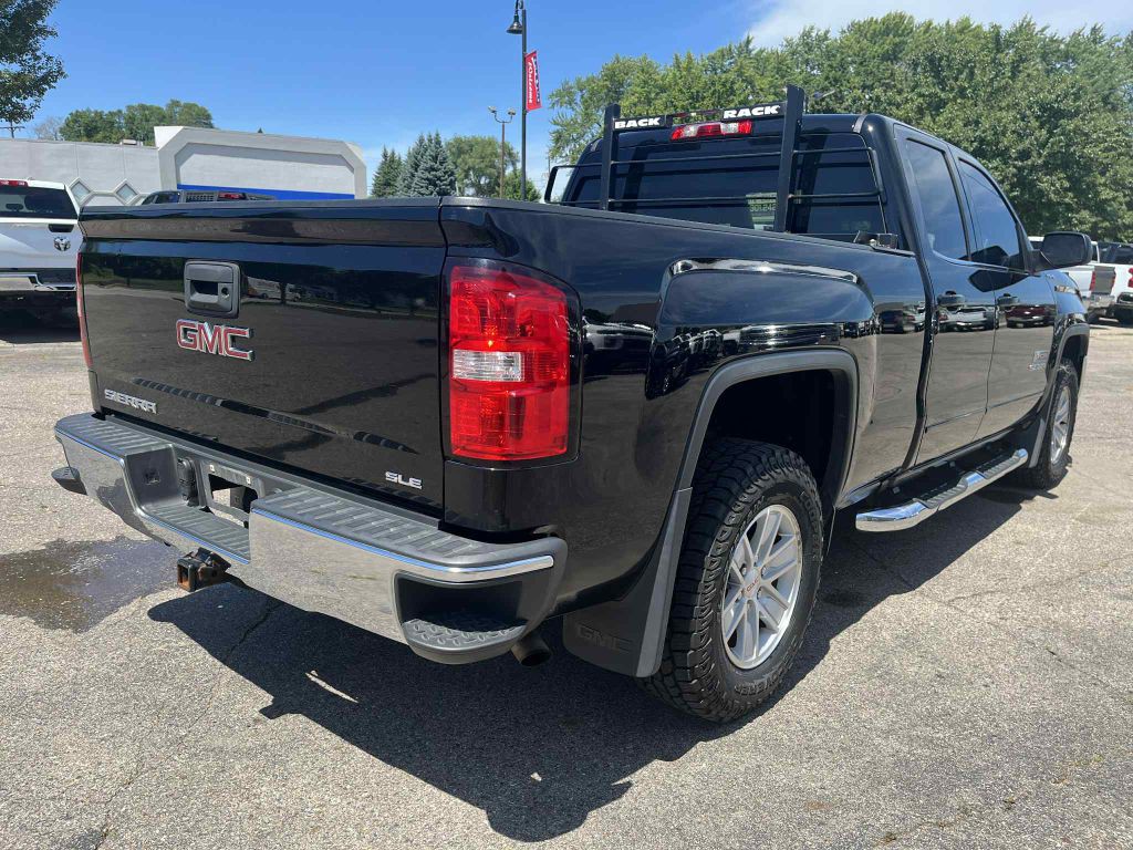 2017 GMC Sierra Image 6