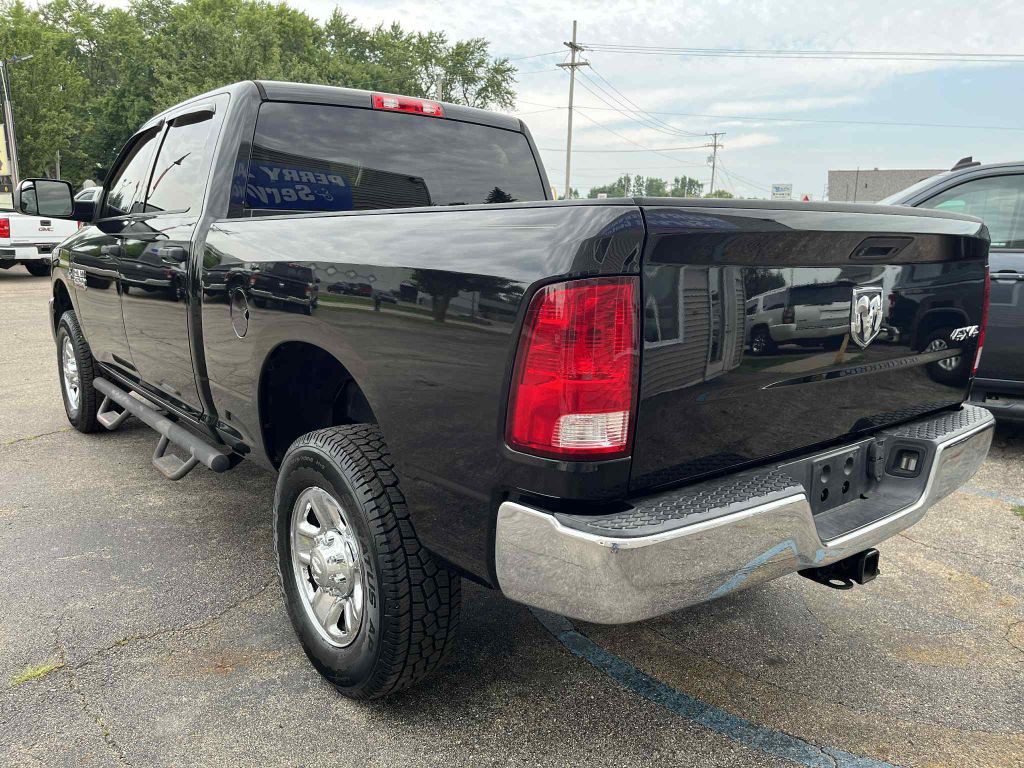 2018 RAM 2500 Image 8