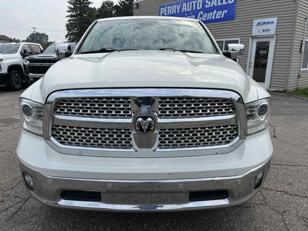 2017 RAM 1500 Image 3