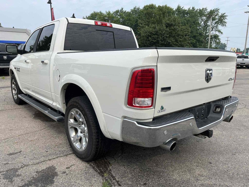 2017 RAM 1500 Image 9